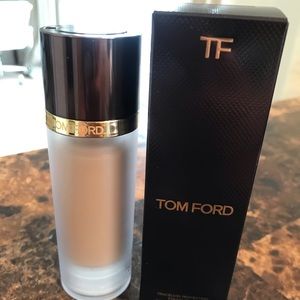 Tom Ford traceless perfecting foundation